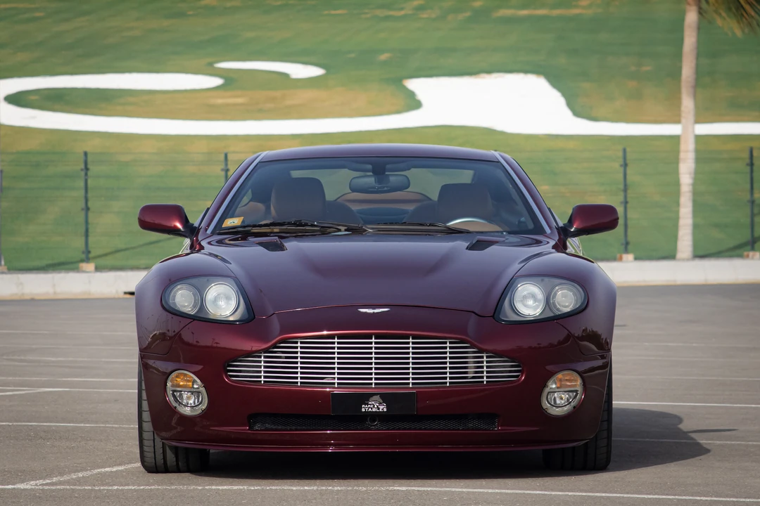 2003 Aston Martin Vanquish 1st Gen - Image 15 of 31