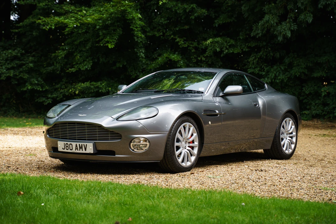 2003 Aston Martin Vanquish 1st Gen - Image 18 of 31