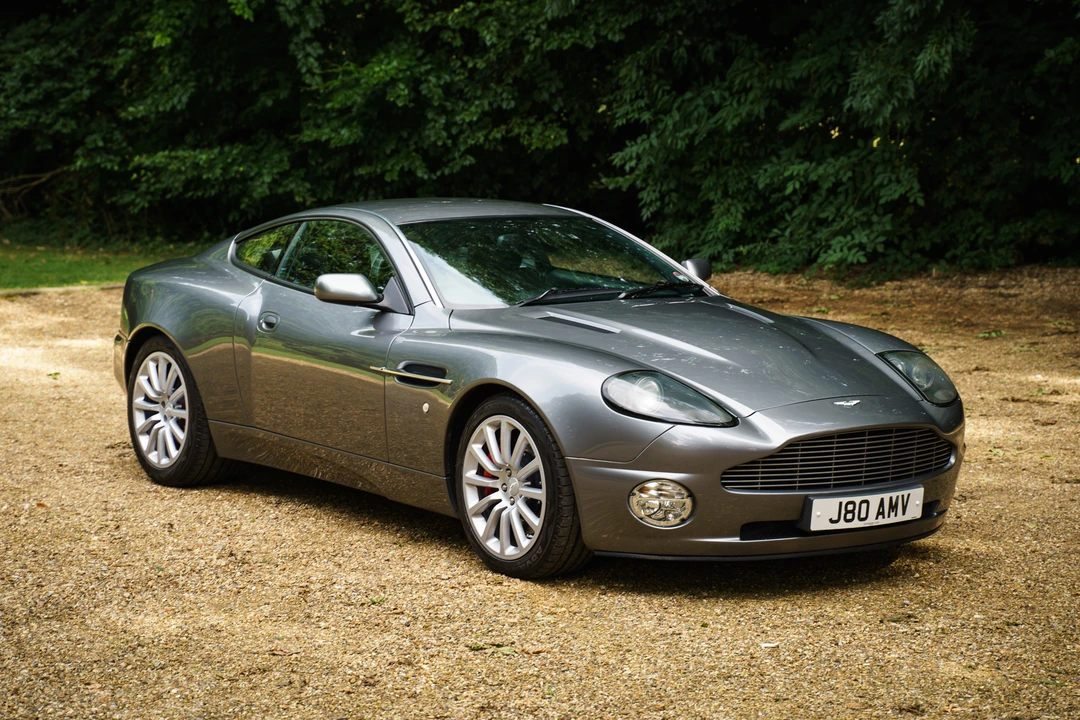 2003 Aston Martin Vanquish 1st Gen - Image 12 of 31