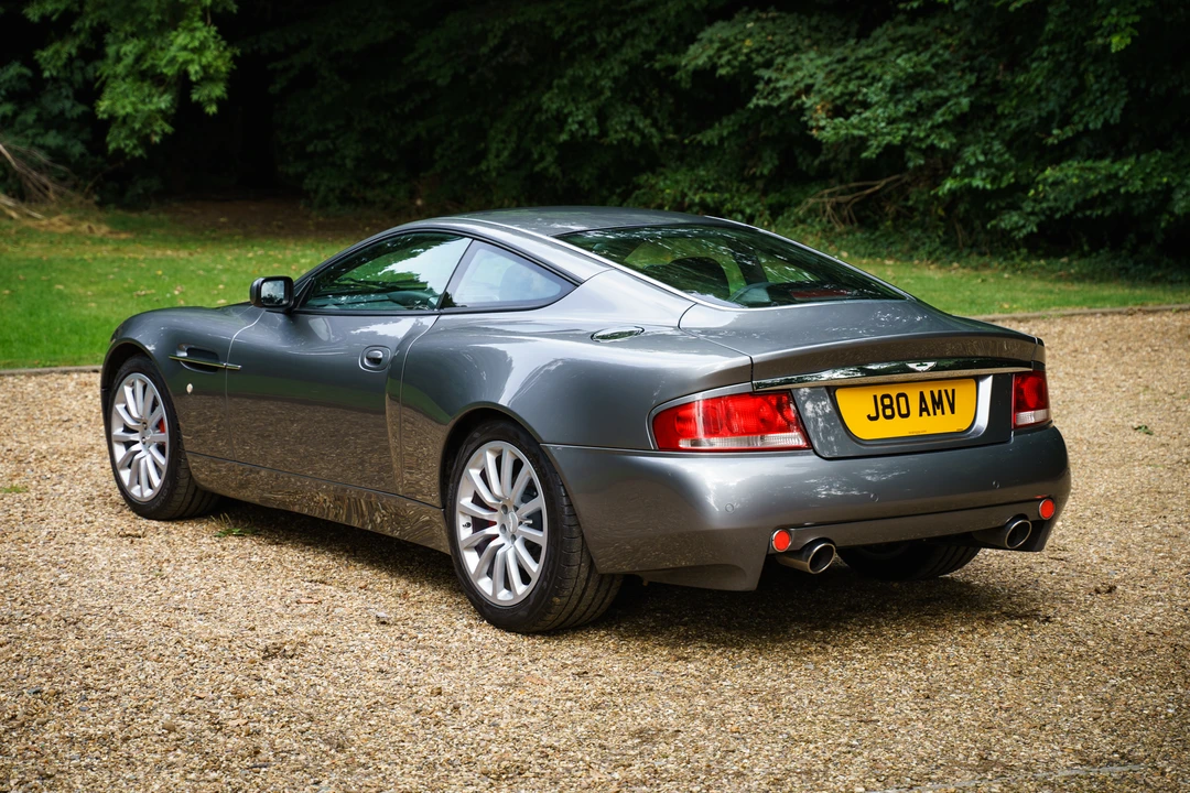 2003 Aston Martin Vanquish 1st Gen - Image 8 of 31