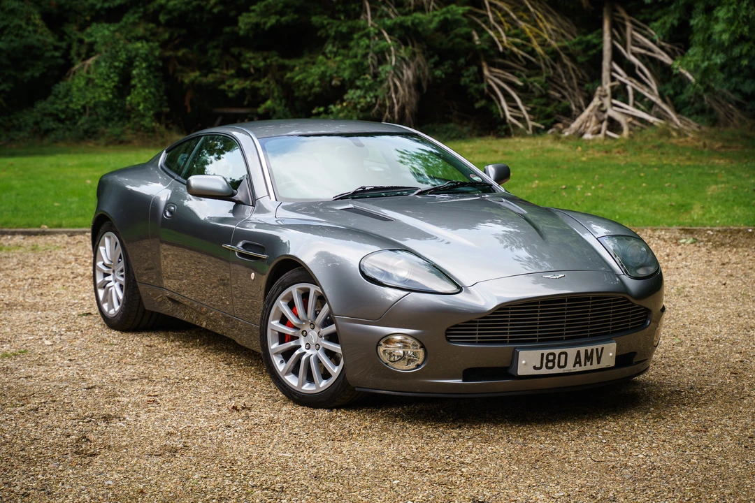 2003 Aston Martin Vanquish 1st Gen - Image 30 of 31