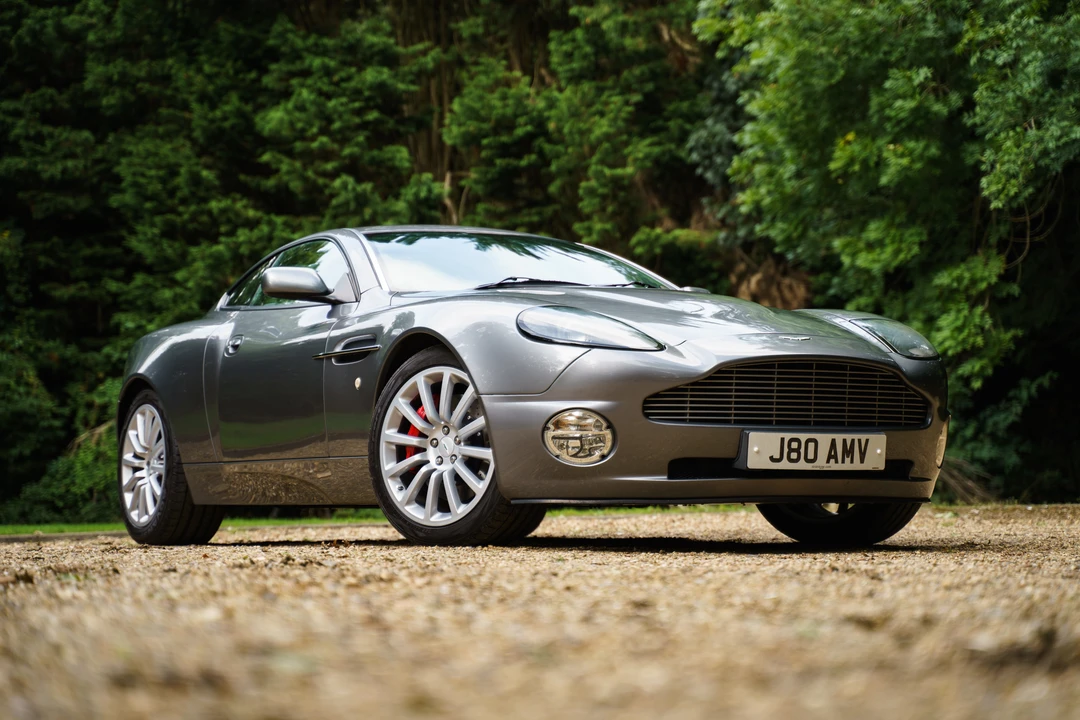 2003 Aston Martin Vanquish 1st Gen - Image 31 of 31