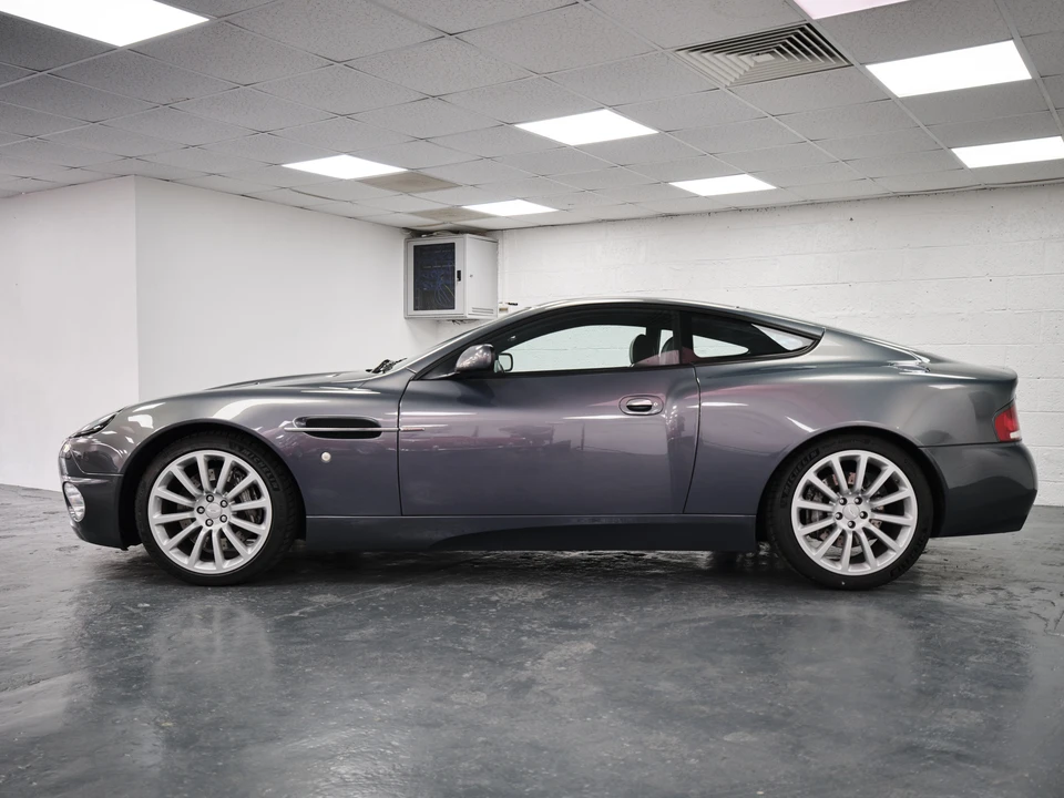 2003 Aston Martin Vanquish 1st Gen - Image 5 of 31