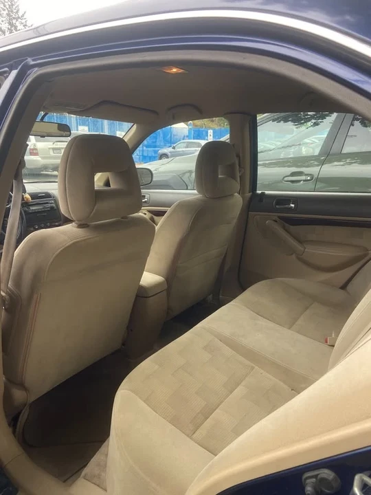 2003 Acura EL - Image 8 of 12