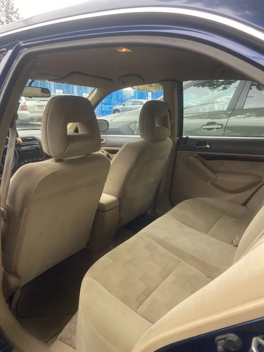 2003 Acura EL - Image 8 of 12