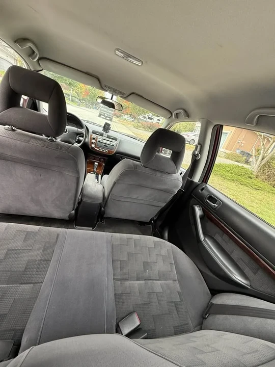2003 Acura EL - Image 9 of 9