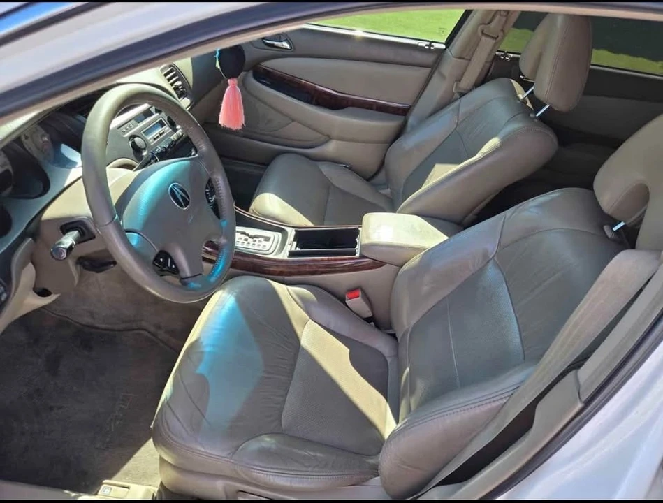 2003 Acura TL 2nd Gen - Image 3 of 9