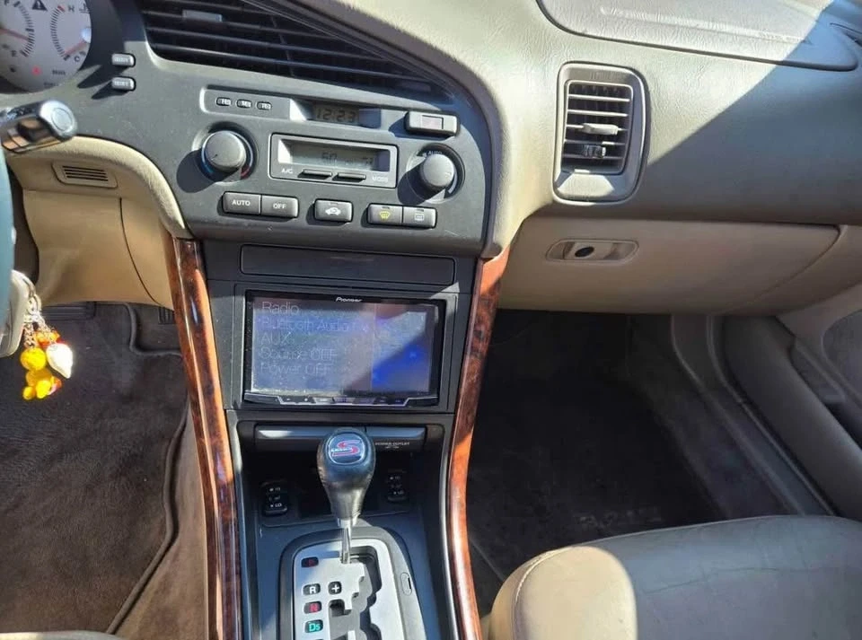 2003 Acura TL 2nd Gen - Image 5 of 9