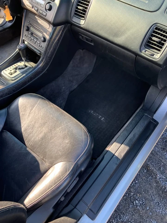 2003 Acura TL 2nd Gen - Image 8 of 16