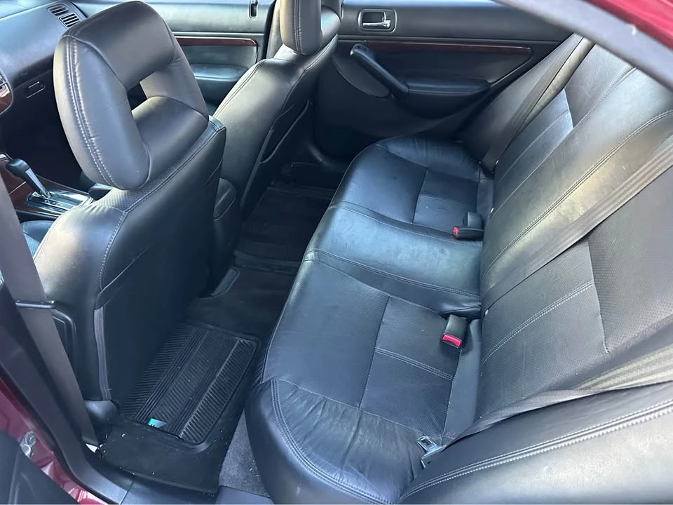 2003 Acura EL - Image 11 of 18