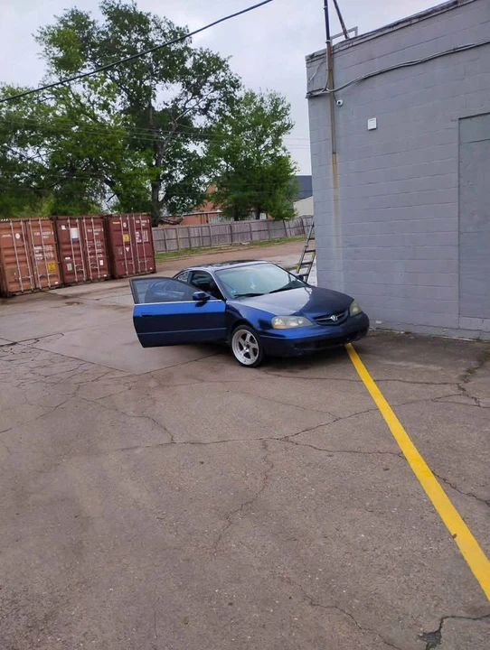2003 Acura CL 2nd Gen - Image 2 of 4