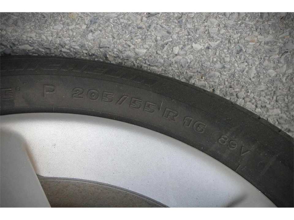 2003 Acura RSX - Image 29 of 31