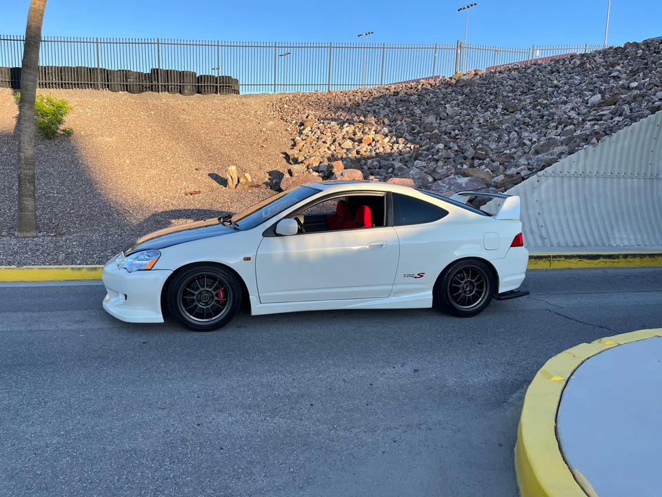 2003 Acura Integra 4th Gen - Image 11 of 31