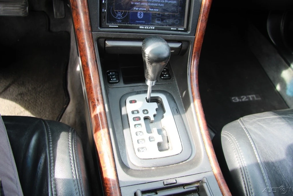 2003 Acura TL 2nd Gen - Image 18 of 21