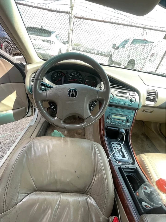 2003 Acura TL 2nd Gen - Image 14 of 18