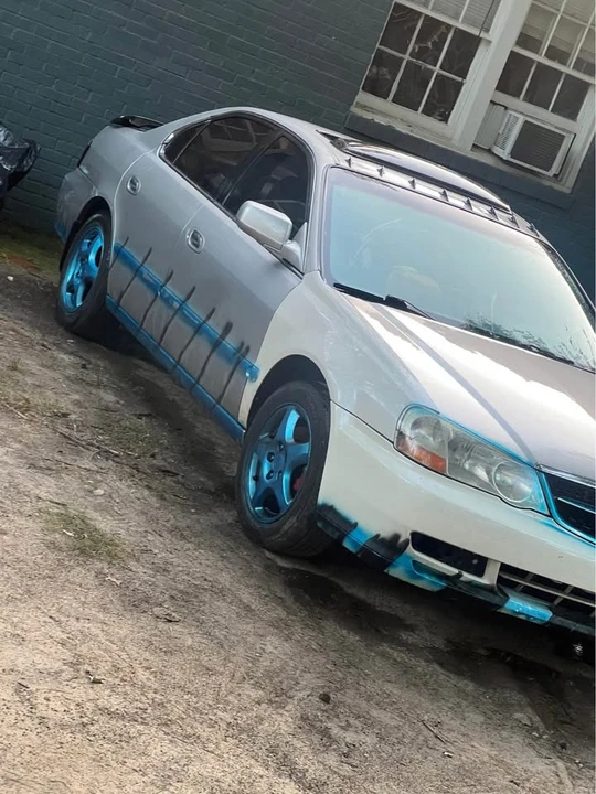 2003 Acura TL 2nd Gen - Image 2 of 3