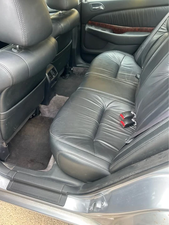 2003 Acura TL 2nd Gen - Image 13 of 16