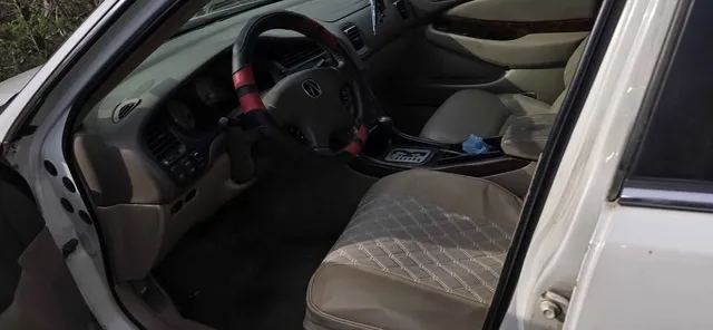 2003 Acura TL 2nd Gen - Image 3 of 10