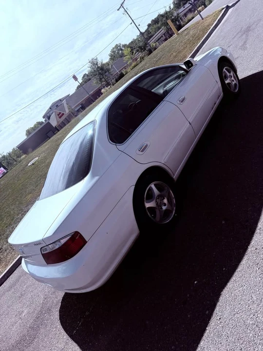 2003 Acura TL 2nd Gen - Image 4 of 12