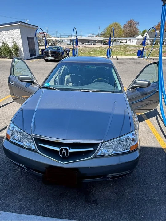 2003 Acura TL 2nd Gen - Image 2 of 7