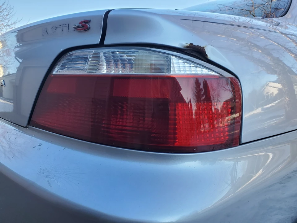 2003 Acura TL 2nd Gen - Image 11 of 14
