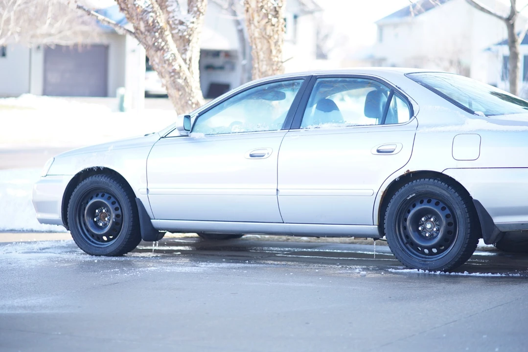2003 Acura TL 2nd Gen - Image 9 of 14