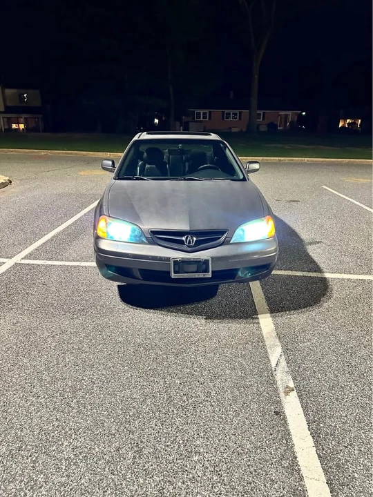 2003 Acura CL 2nd Gen - Image 2 of 8