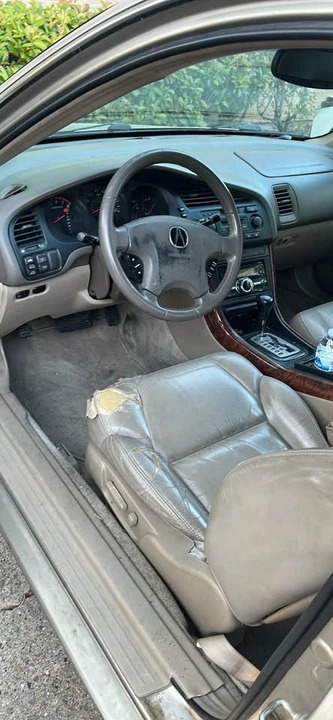 2003 Acura CL 2nd Gen - Image 2 of 10