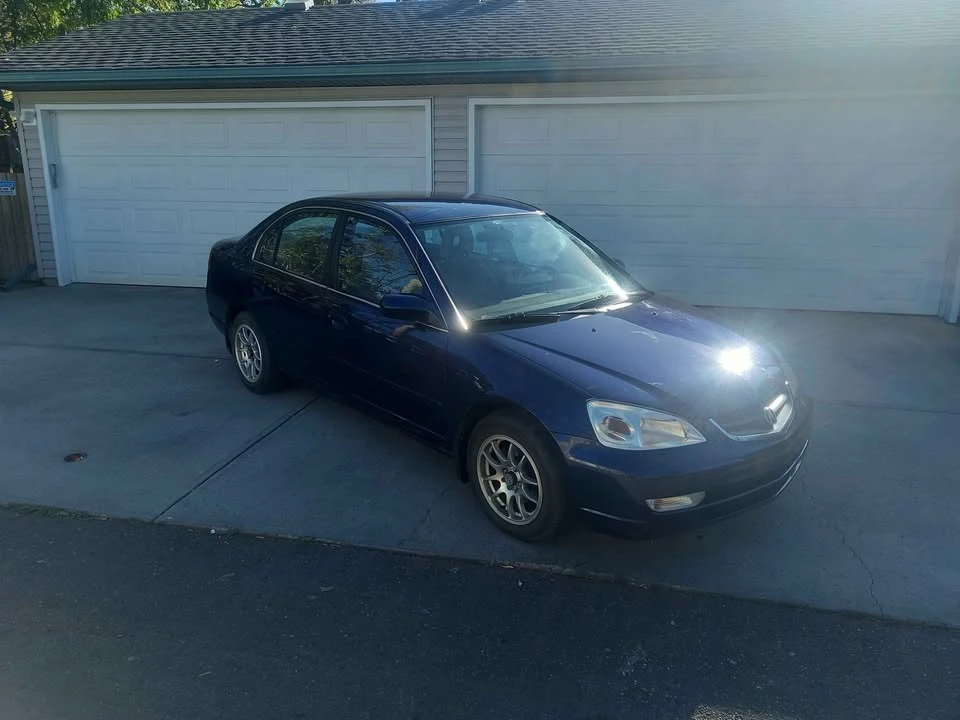 2003 Acura EL - Image 2 of 12