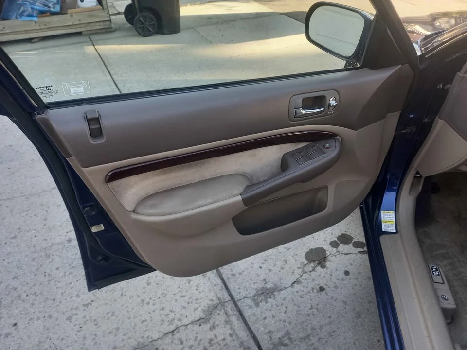 2003 Acura EL - Image 5 of 12