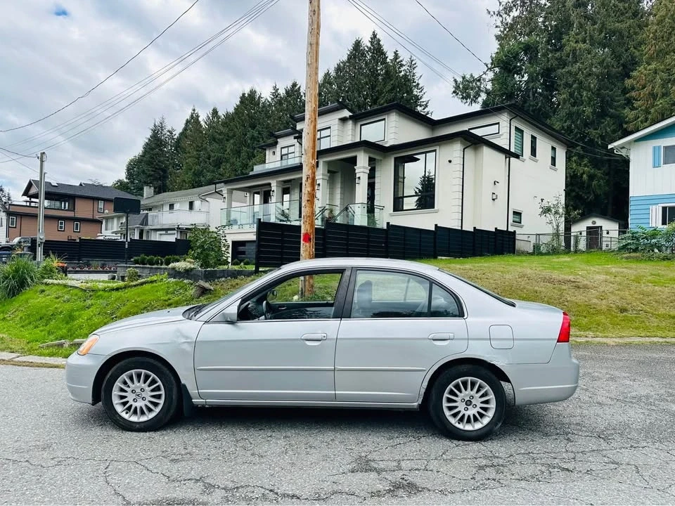 2003 Acura EL - Image 3 of 10