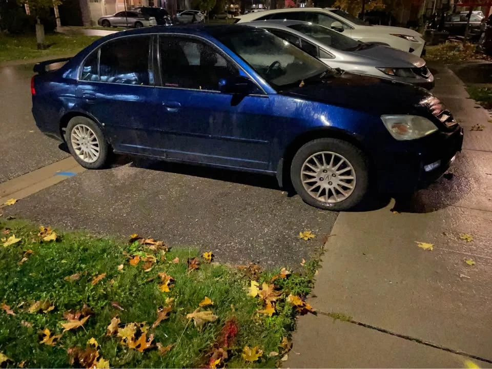 2003 Acura EL - Image 4 of 17