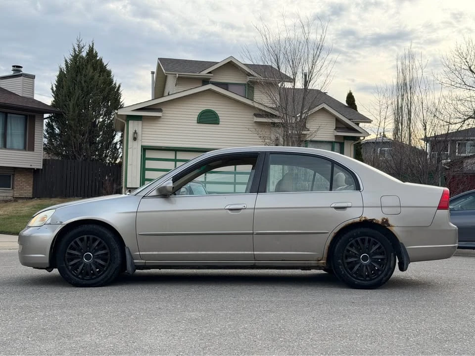 2003 Acura EL - Image 6 of 13