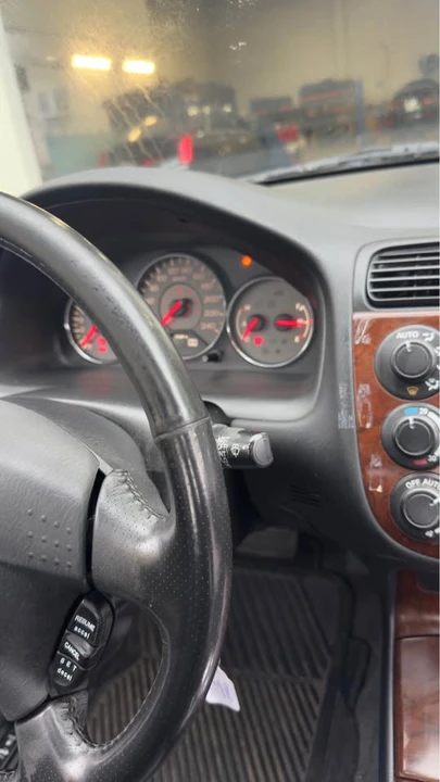 2003 Acura ILX - Image 2 of 10