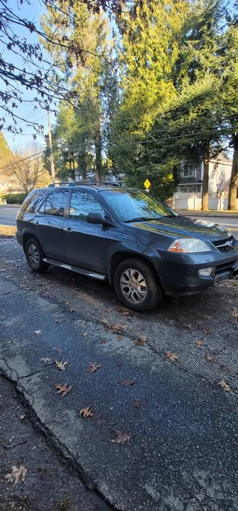 2003 Acura MDX 1st Gen - Image 2 of 4