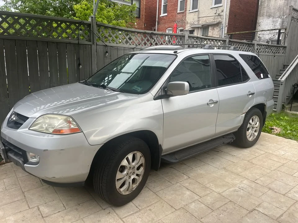2003 Acura MDX 1st Gen - Image 2 of 4