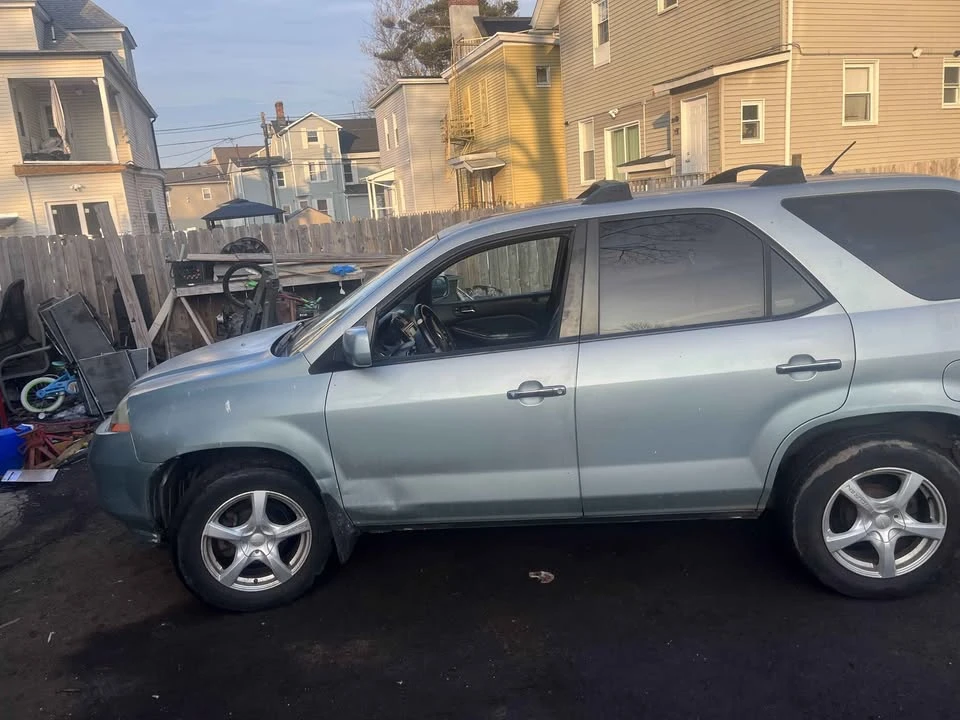 2003 Acura MDX 1st Gen - Image 4 of 10