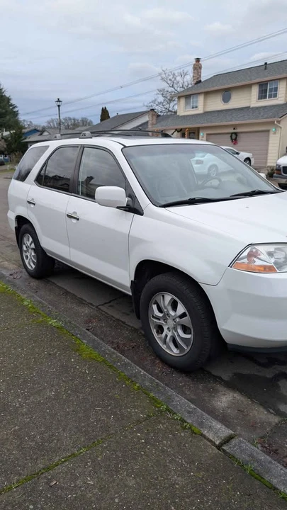 2003 Acura MDX 1st Gen - Image 2 of 9
