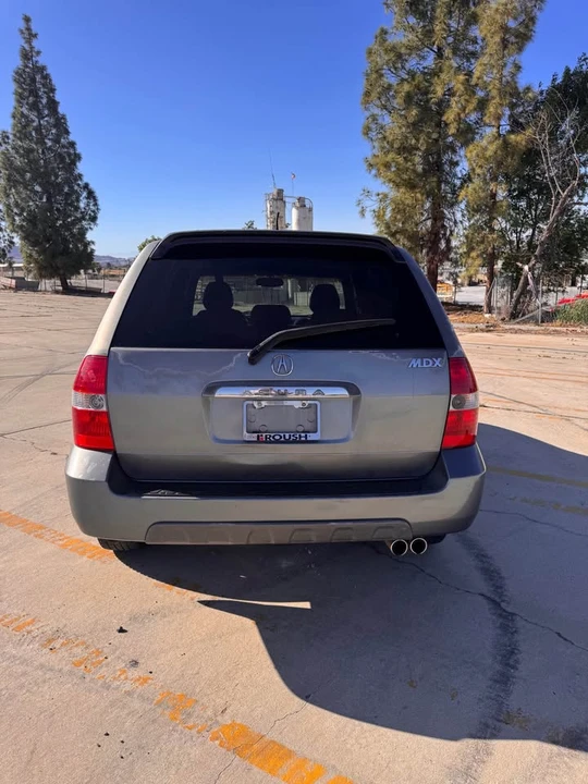 2003 Acura MDX 1st Gen - Image 2 of 11