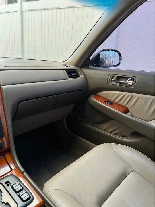 2003 Acura RL 1st Gen - Image 4 of 12