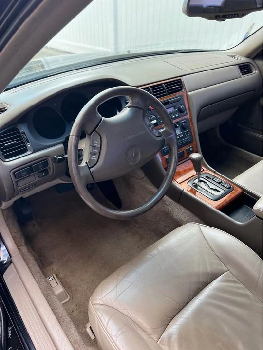 2003 Acura RL 1st Gen - Image 6 of 12