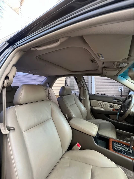 2003 Acura RL 1st Gen - Image 7 of 12