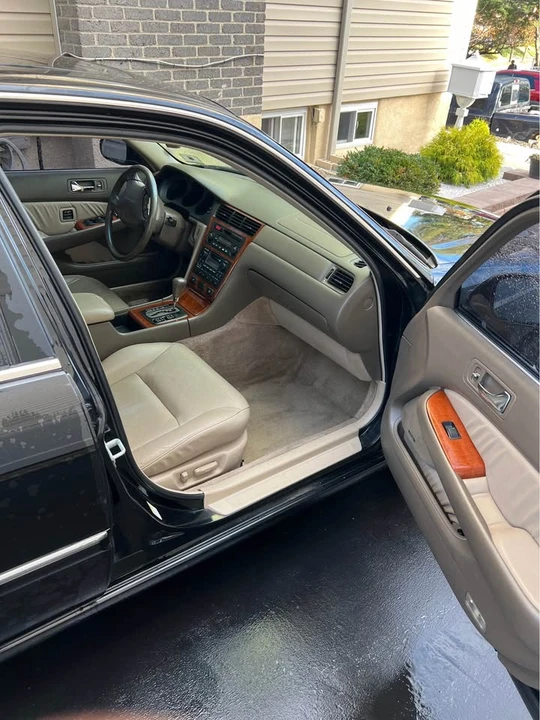 2003 Acura RL 1st Gen - Image 9 of 12