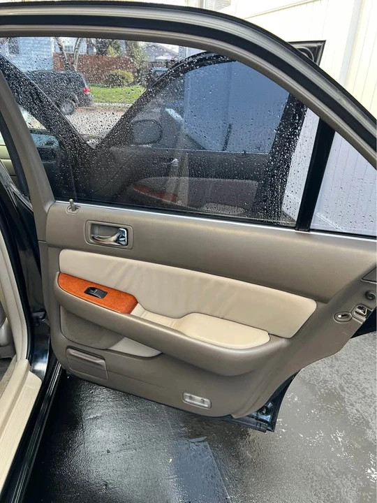 2003 Acura RL 1st Gen - Image 10 of 12