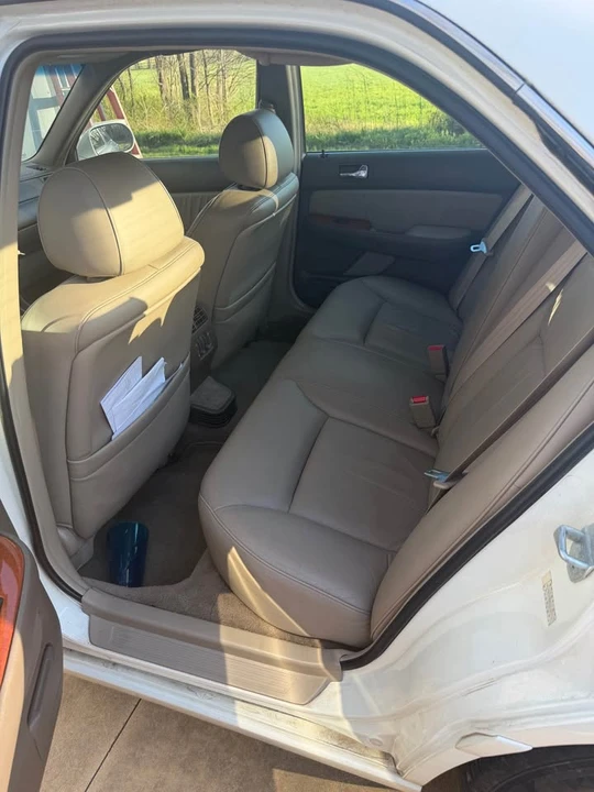 2003 Acura RL 1st Gen - Image 8 of 8