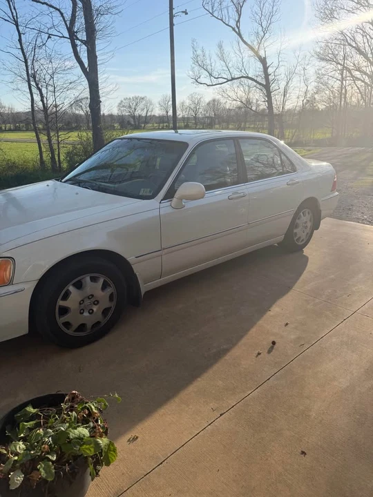 2003 Acura RL 1st Gen - Image 2 of 8