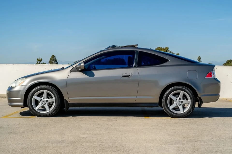2003 Acura Integra 4th Gen - Image 2 of 20