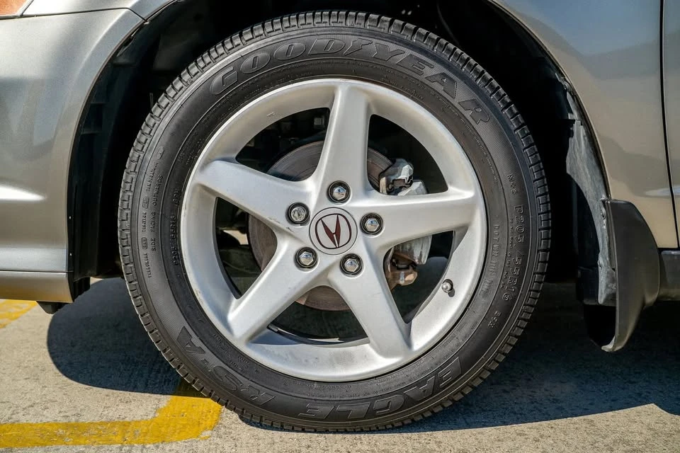 2003 Acura Integra 4th Gen - Image 10 of 20