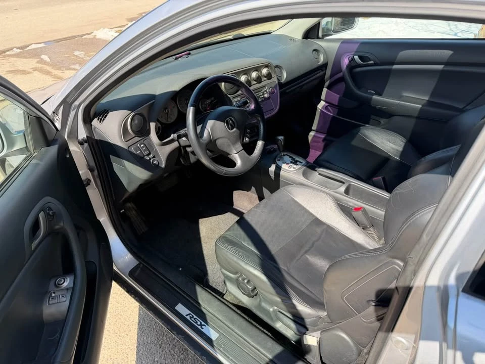 2003 Acura RSX - Image 9 of 11