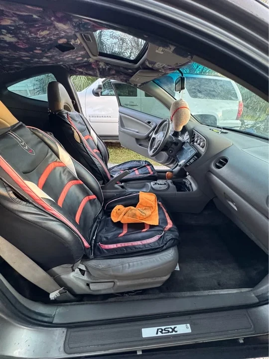 2003 Acura RSX - Image 9 of 10